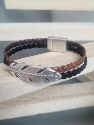 Bracelet homme en cuir tressé marron et noir, plume argentée