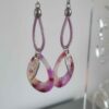 Boucles d'oreille femme en cuir rond vieux rose et passant acétate