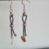 Boucles d'oreille femme en cuir rond gris et passants or rosé