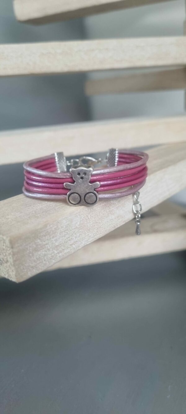 Bracelet enfant en cuir rond rose et gris et ourson argenté