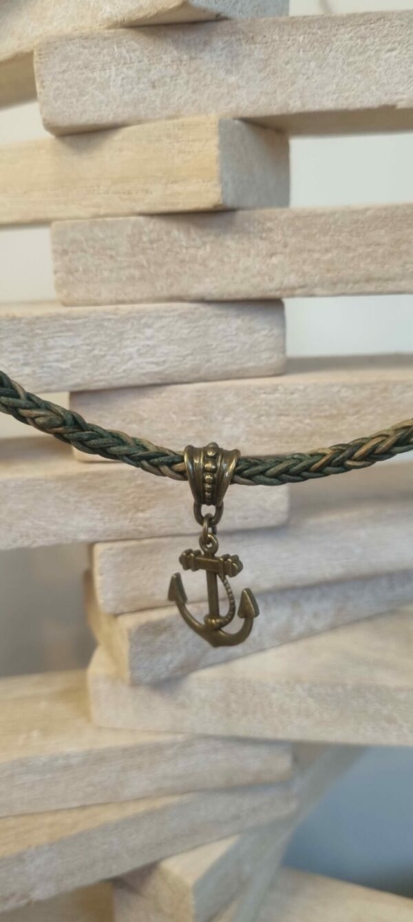 Collier homme en cuir bolo tressé et ancre