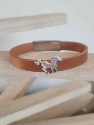 Bracelet homme en cuir nautique marron et passant cheval