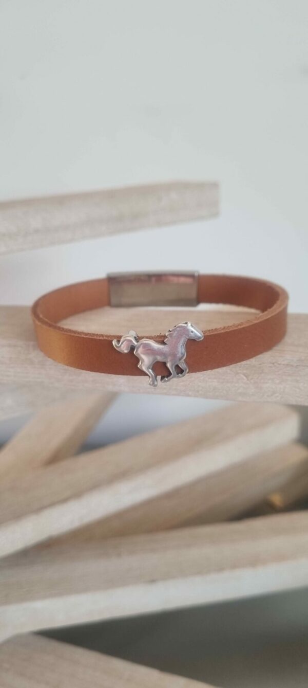 Bracelet homme en cuir nautique marron et passant cheval