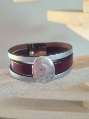 Bracelet femme 20mm cuir bordeaux et argenté pastille ovale martelée