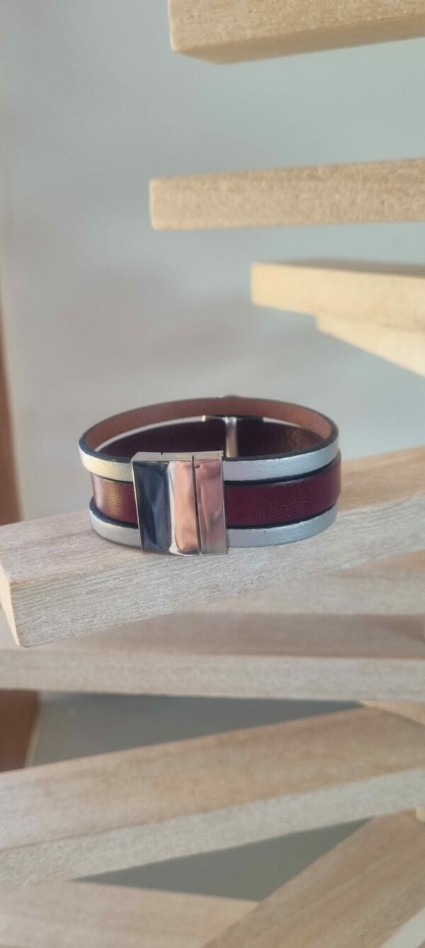 Bracelet femme 20mm cuir bordeaux et argenté pastille ovale martelée